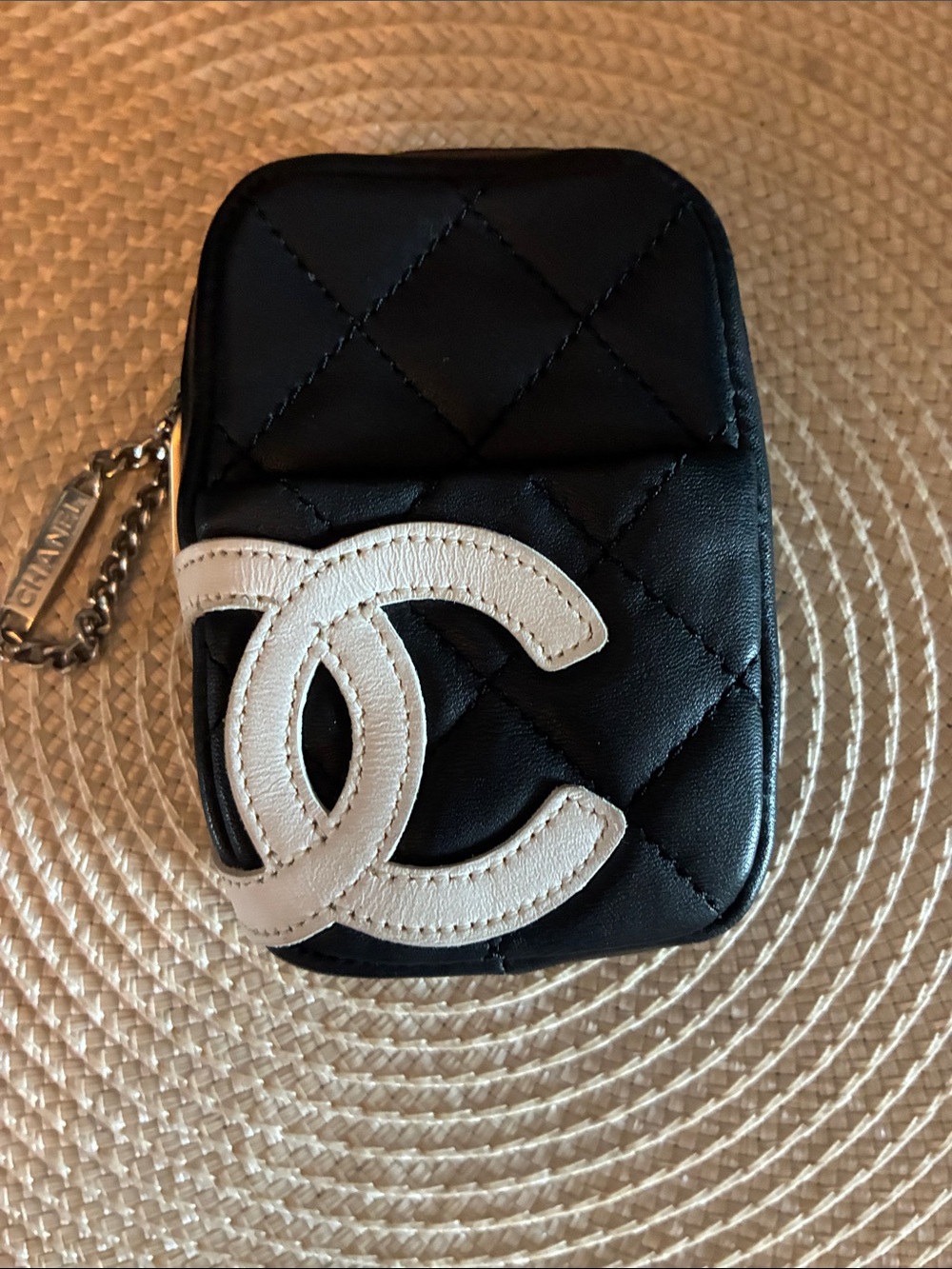 CHANEL Black Quilted Leather belt pouch Key & Card Holder with White CC Accent